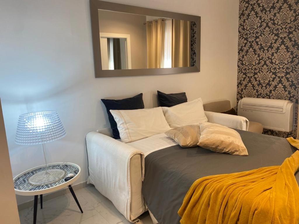 Appartamento Via Del Corso Рим Экстерьер фото