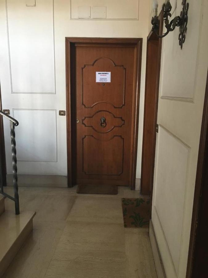 Appartamento Via Del Corso Рим Экстерьер фото